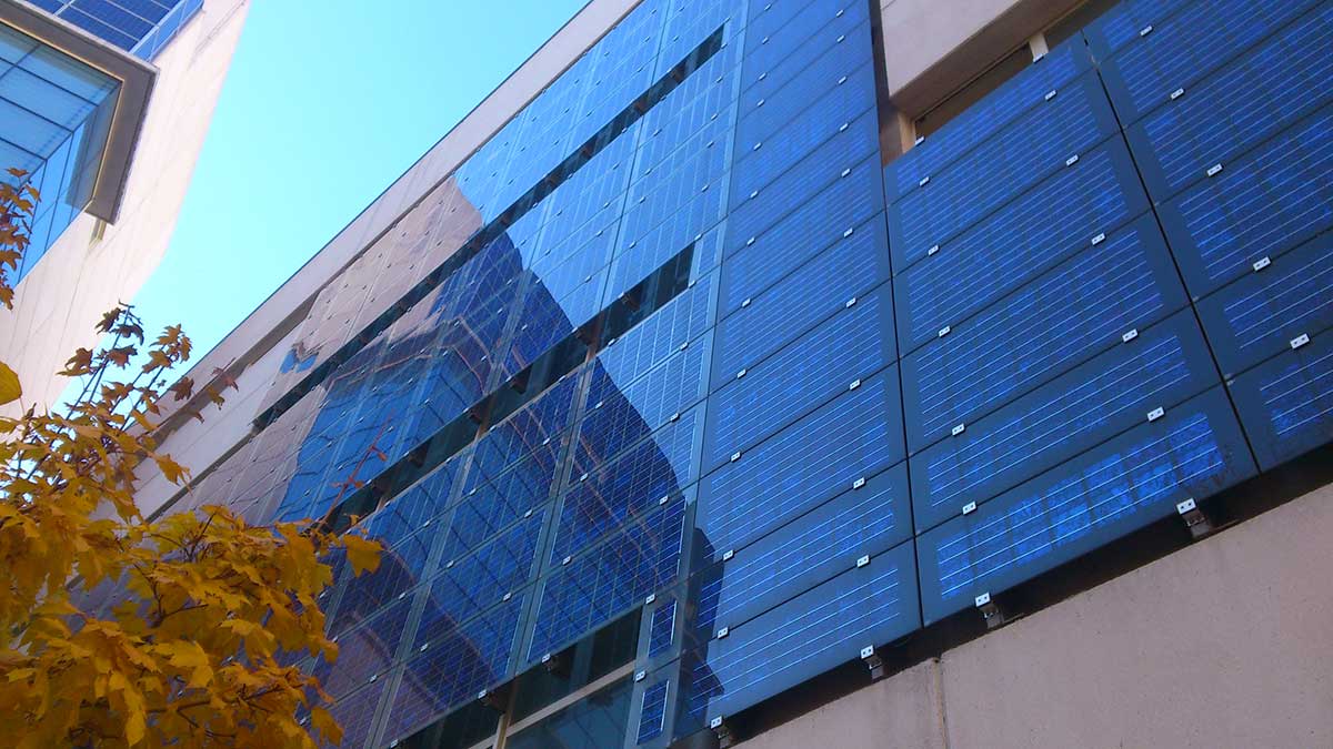198_198-BIPV_solar-facade